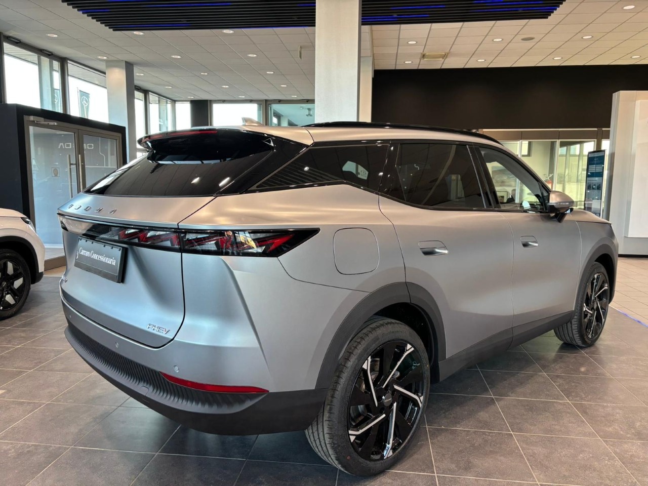 Omoda OMODA 7 PHEV 1.5TGDI Premium - 3