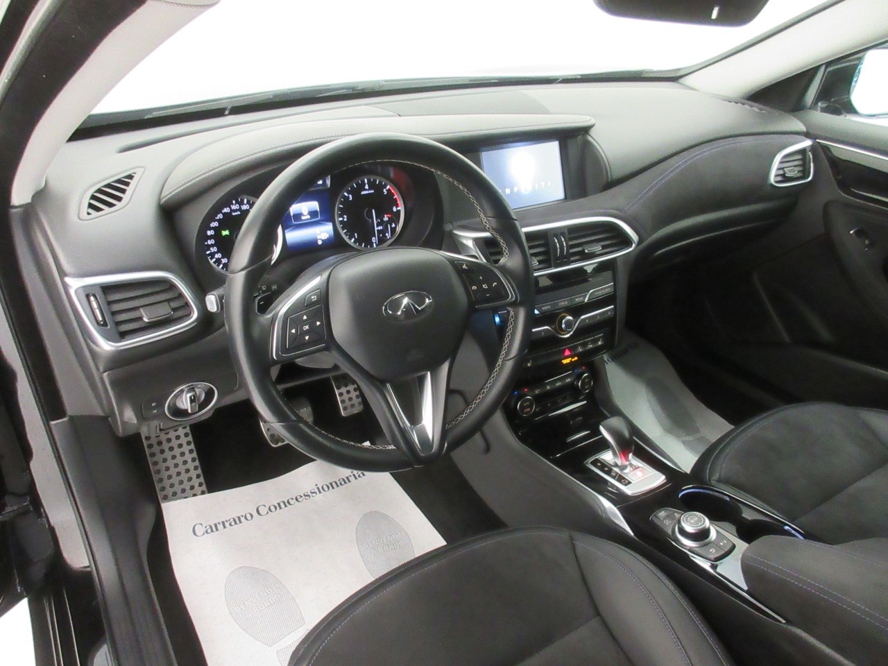 Infiniti Q30 Q30 1.5 D 109cv Business Executive DCT - 8