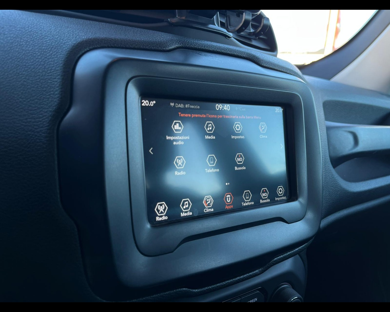 Foto JEEP Renegade 2.0 mjt Limited 4wd 140cv auto 9m