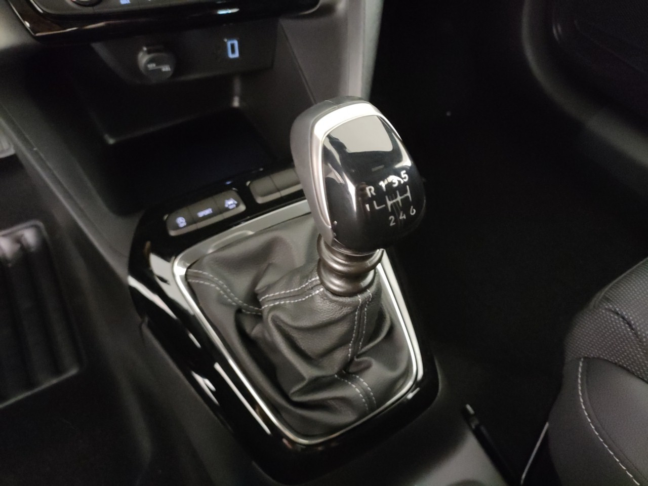 Opel Corsa Nuovo Benzina Corsa Porto Mantovano