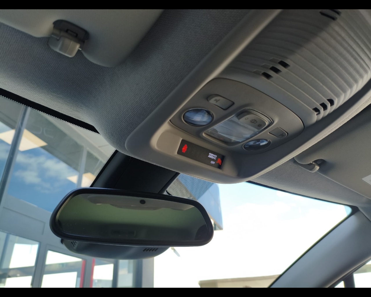 Foto CITROEN C3 Aircross 1.5 bluehdi Shine Pack s&s 110cv