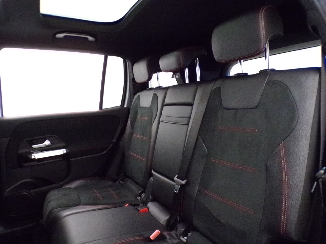 Mercedes GLB GLB 200 D Premium 8G-DCT - 15