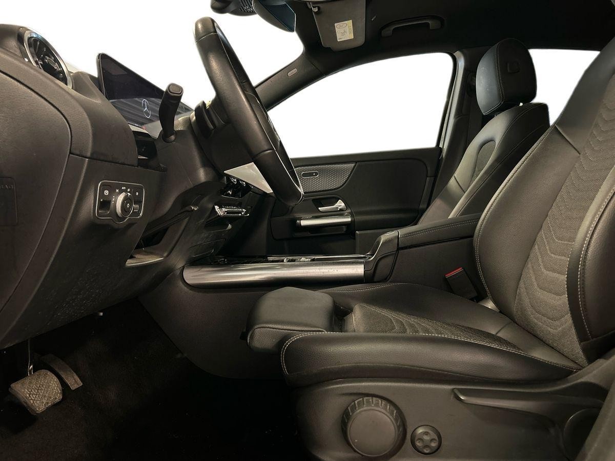 Mercedes  GLA 200 D Progressive Advanced 8G-DCT - 10