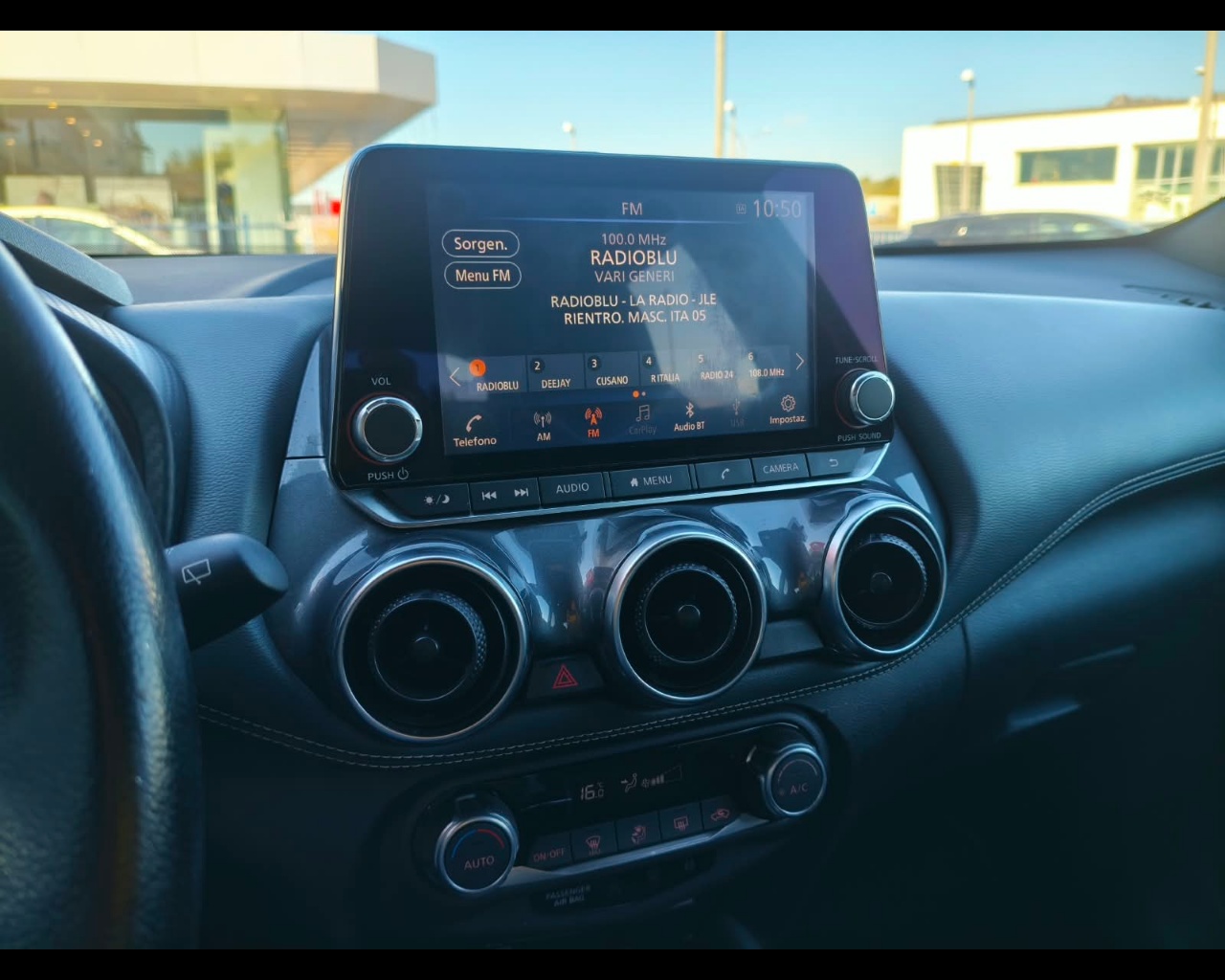 Foto NISSAN Juke 1.0 dig-t N-Connecta 117cv