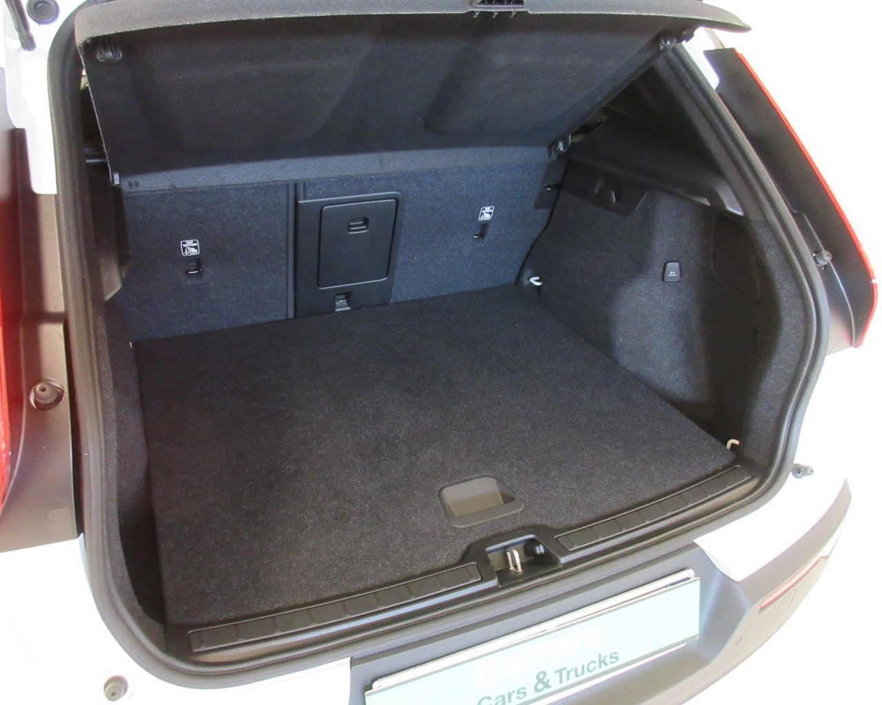 Volvo XC40 XC40 1.5 T3 163cv Momentum Pro Geartronic - 9