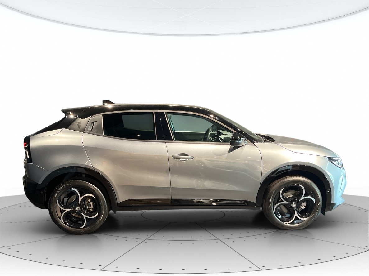Alfa Romeo Junior Nuovo Ibrido benzina Junior Rovigo