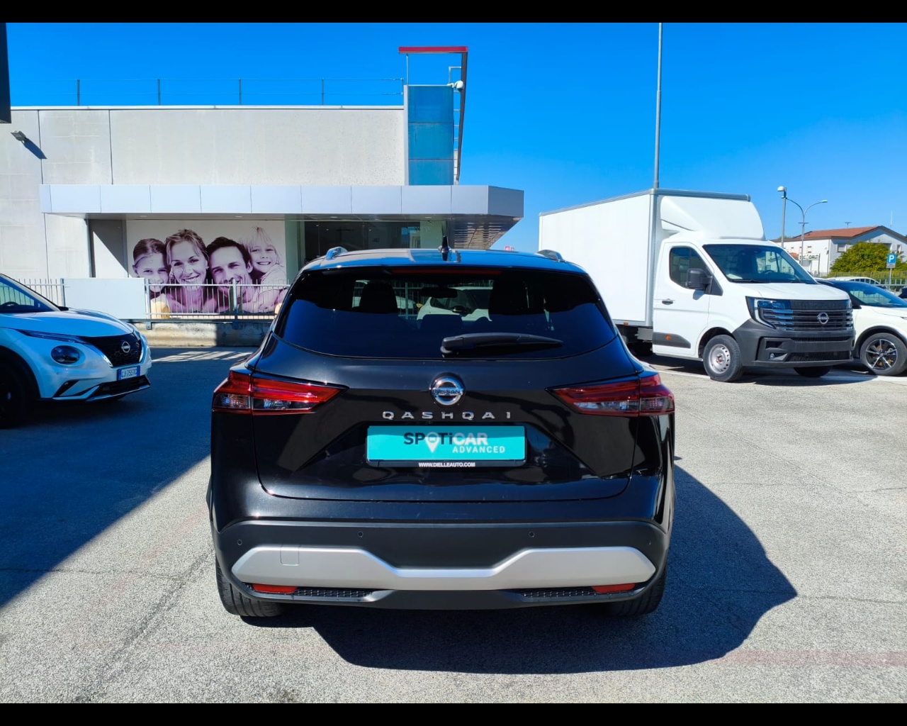 Foto NISSAN Qashqai 1.3 mhev N-Style 2wd 158cv xtronic
