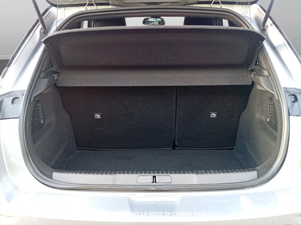 Panoramica 6° Immagine Veicolo