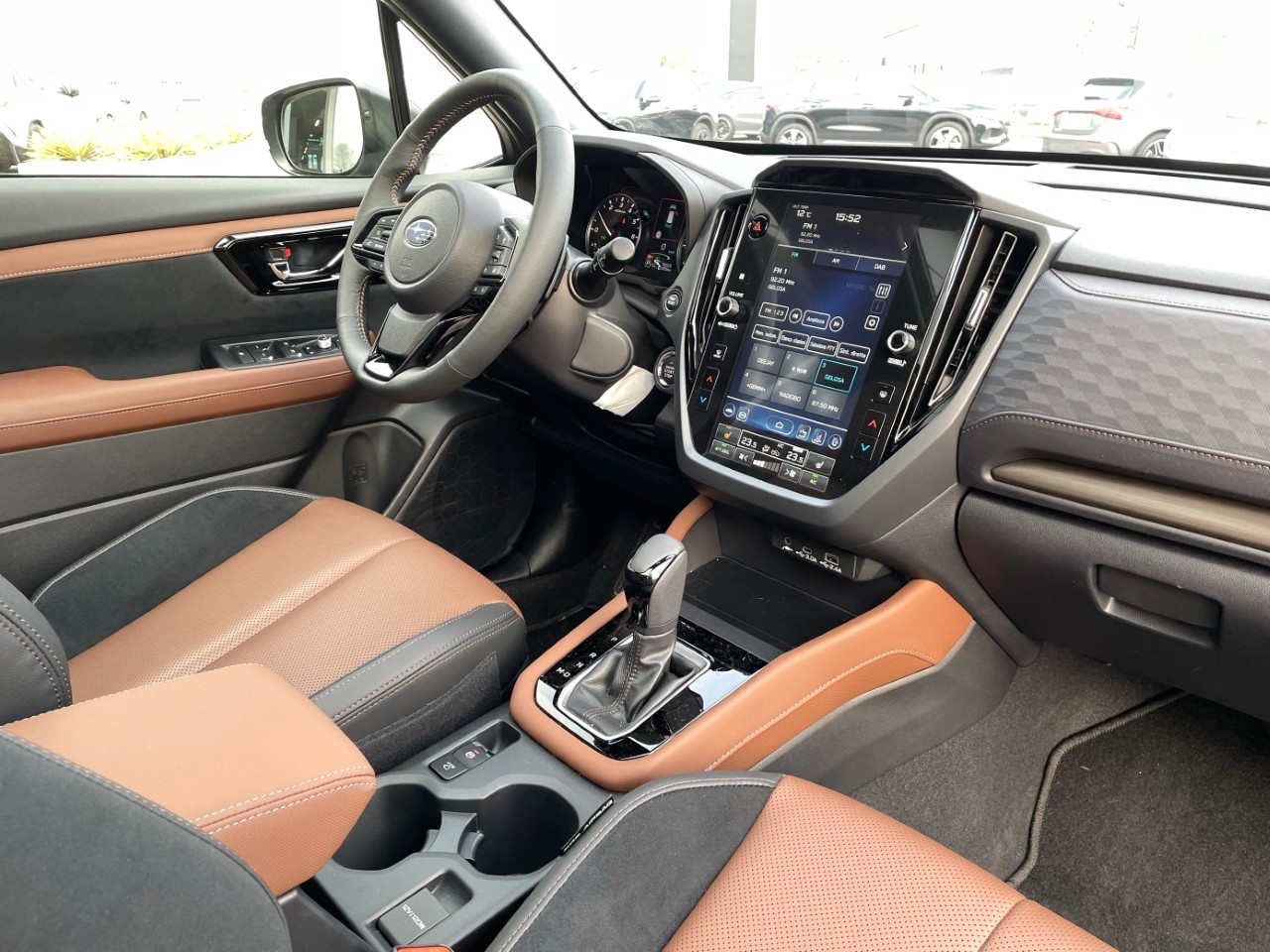 Subaru Forester Forester e-boxer 2.0i Premium - 10