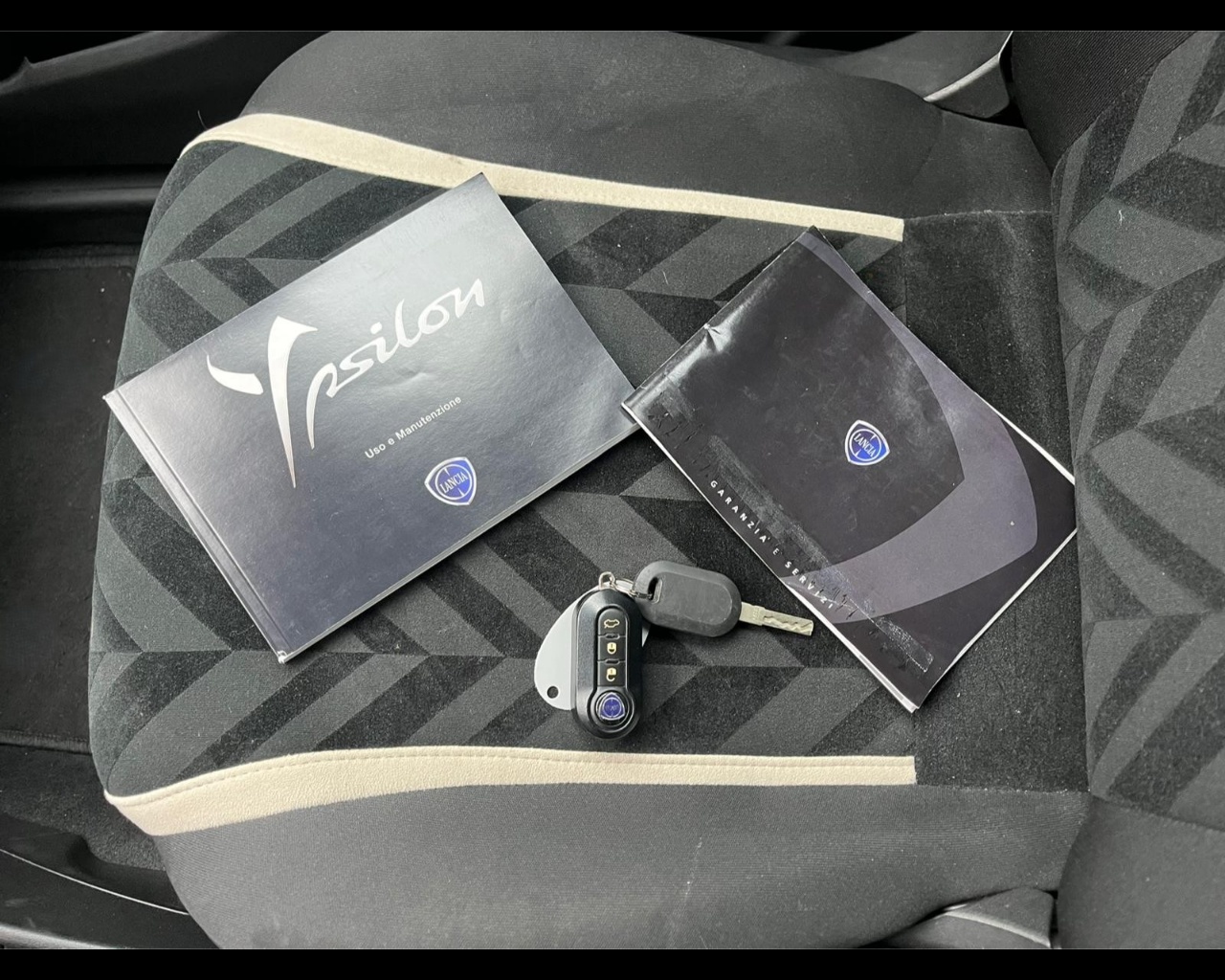 Foto LANCIA Ypsilon 1.3 mjt Gold s&s 95cv 