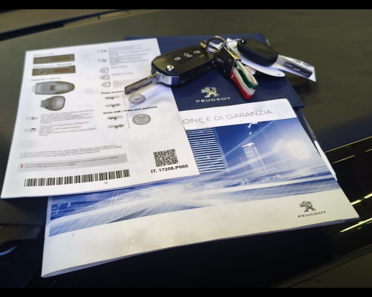 Foto PEUGEOT 208 5p 1.2 puretech Access 82cv