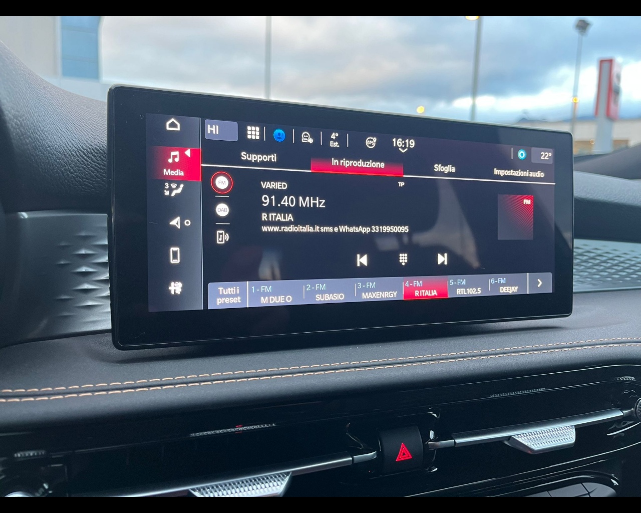 Foto ALFA ROMEO Tonale 1.6 Sprint 130cv tct6