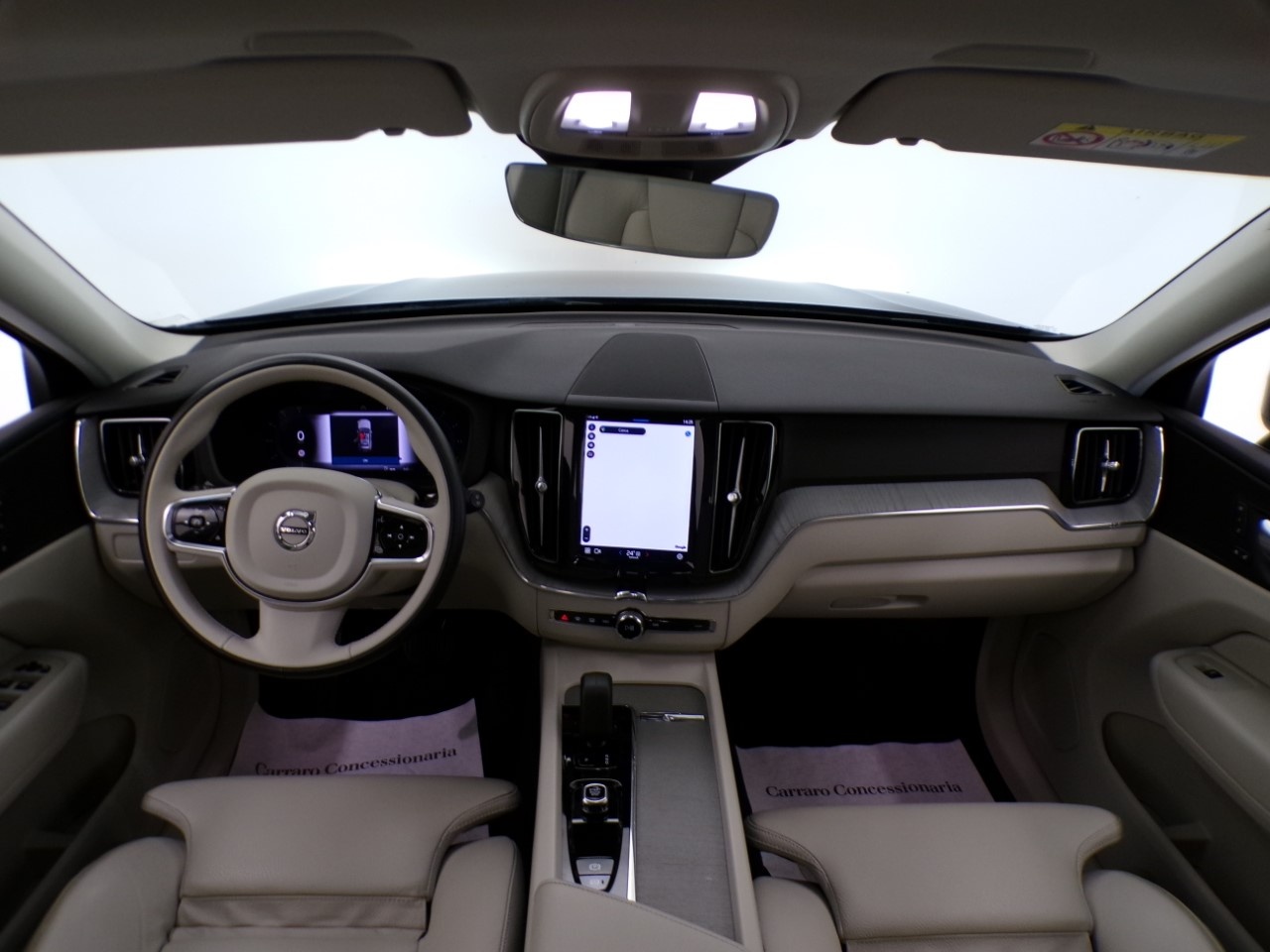 Volvo XC60 XC60 2.0 B4 Plus Dark AWD automatico - 15