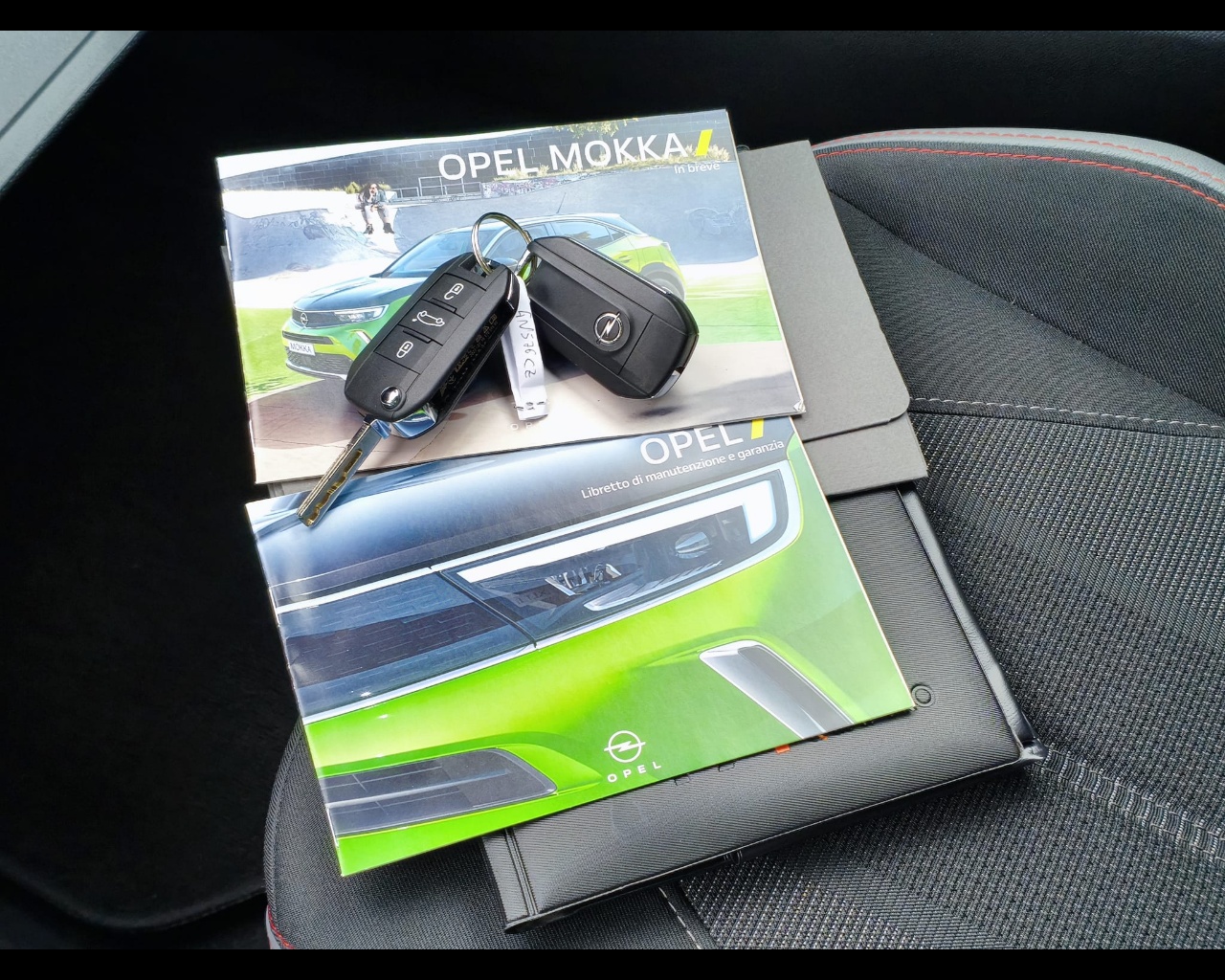 Foto OPEL Mokka 1.2 t GS s&s 136cv