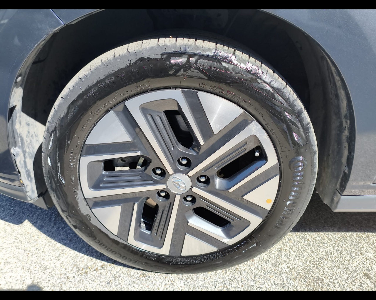 Foto HYUNDAI Kona 64 kWh EV Xline 204cv