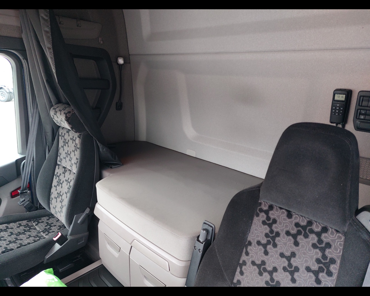 Scania Lunga Distanza R20N DC13 410 A 4x2 NB - 12