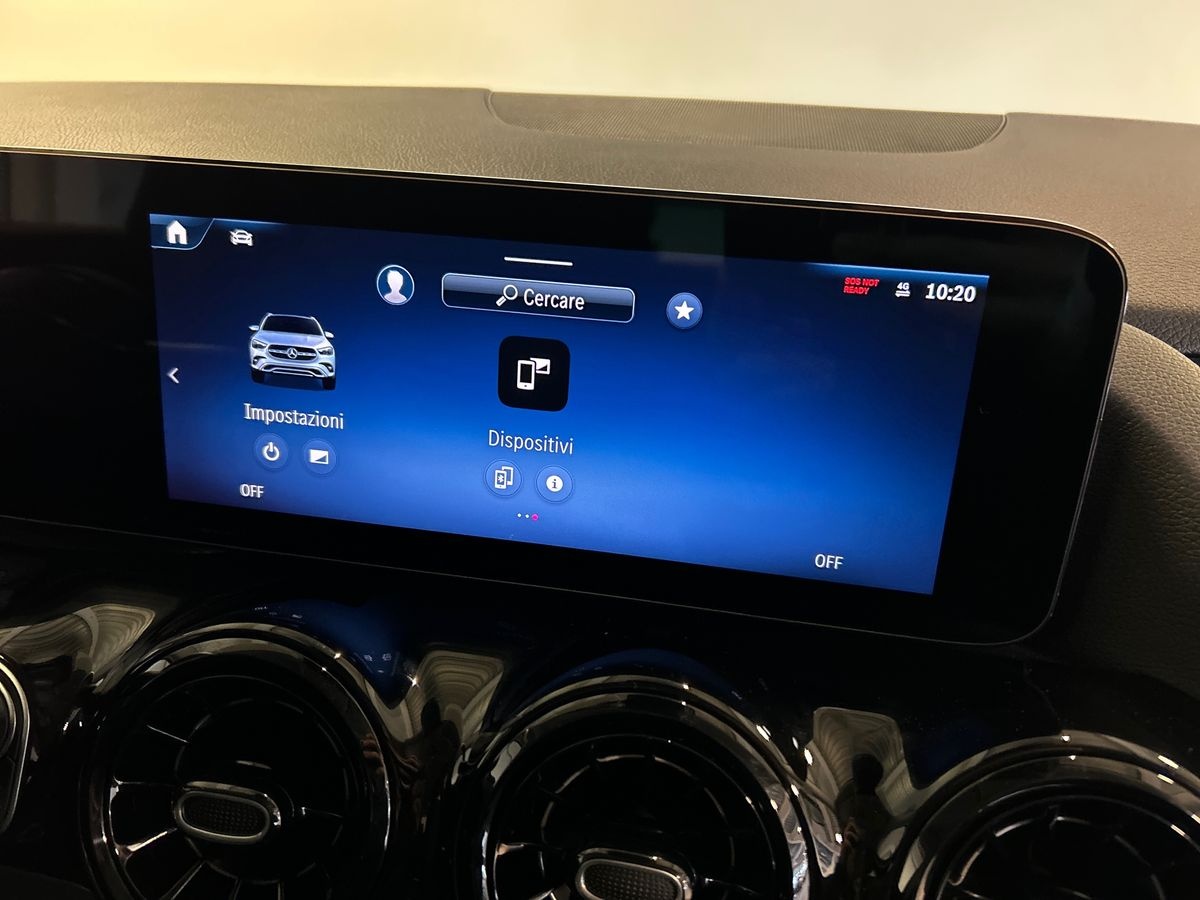 Mercedes  GLA 180 D Advanced 8G-DCT - 12