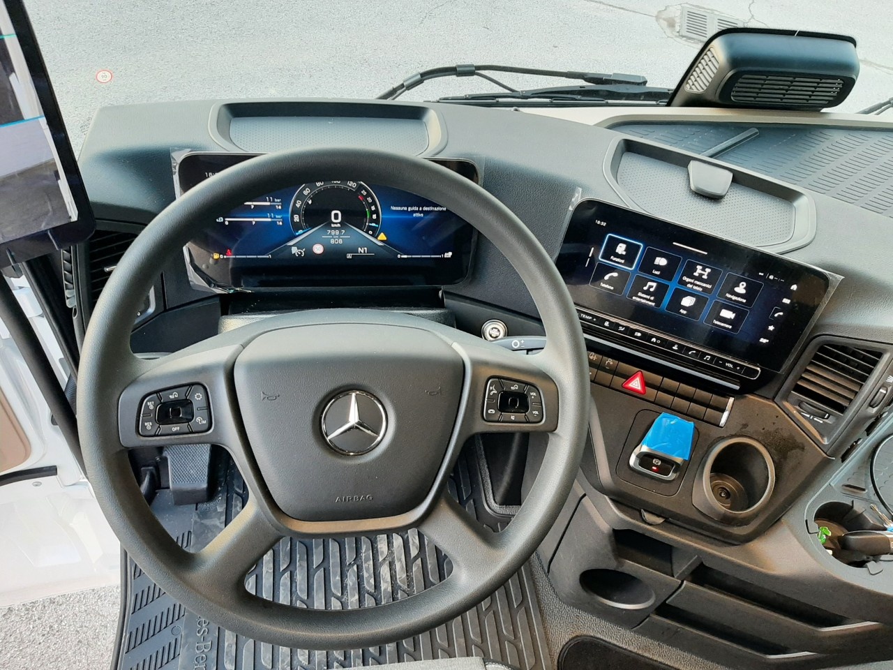 Mercedes Actros New Actros L 1851 LS - 8