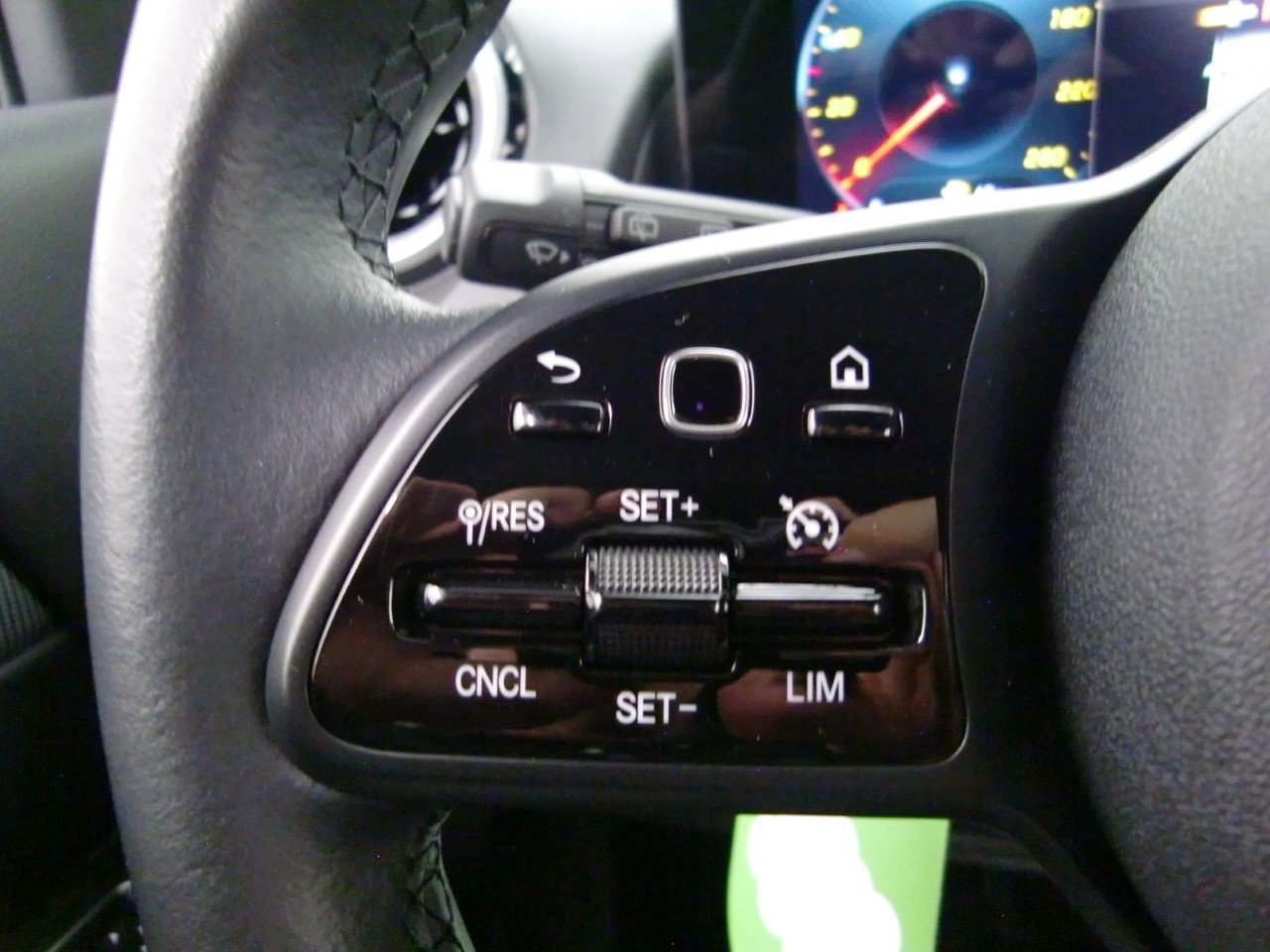 Mercedes GLB GLB 180 D Sport 8G-DCT - 15