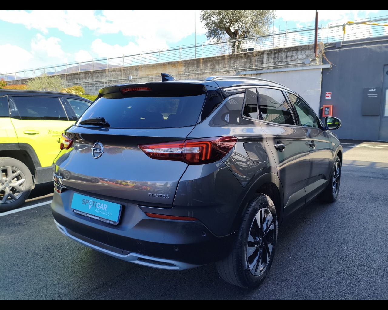 Foto OPEL Grandland X 1.2 Innovation s&s 130cv 