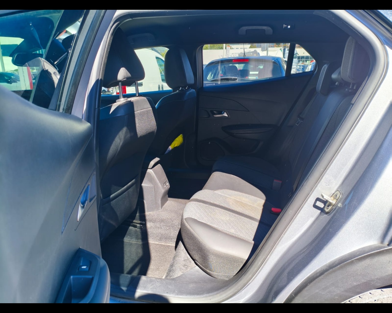 Foto PEUGEOT 2008 1.2 puretech Allure s&s 100cv