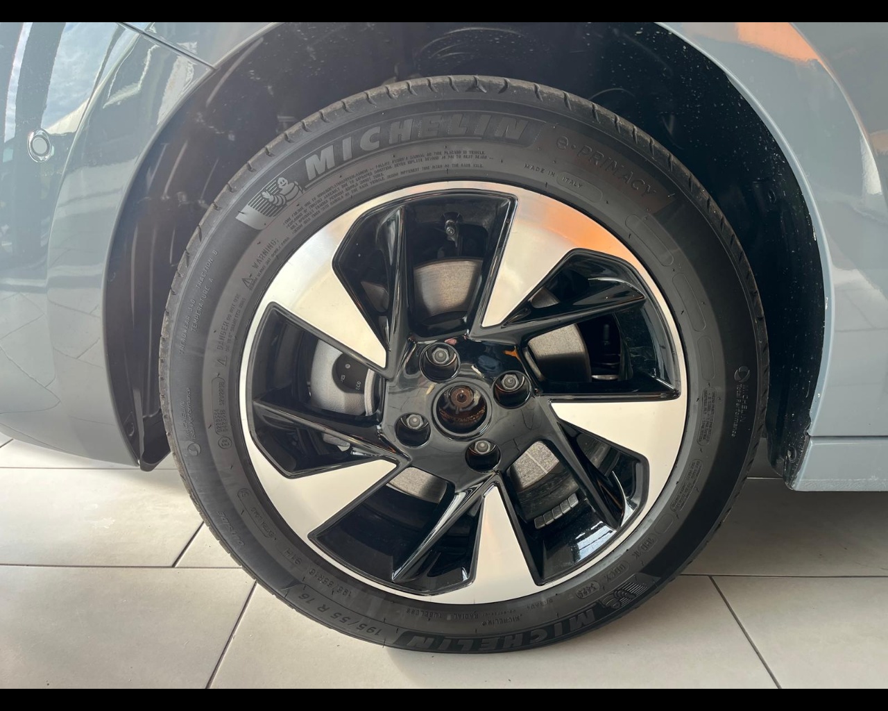 Foto OPEL Corsa full electric Nuova Yes 136cv