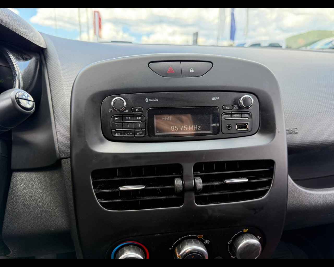 Foto RENAULT Clio 5p 1.5 dci energy Duel 75cv