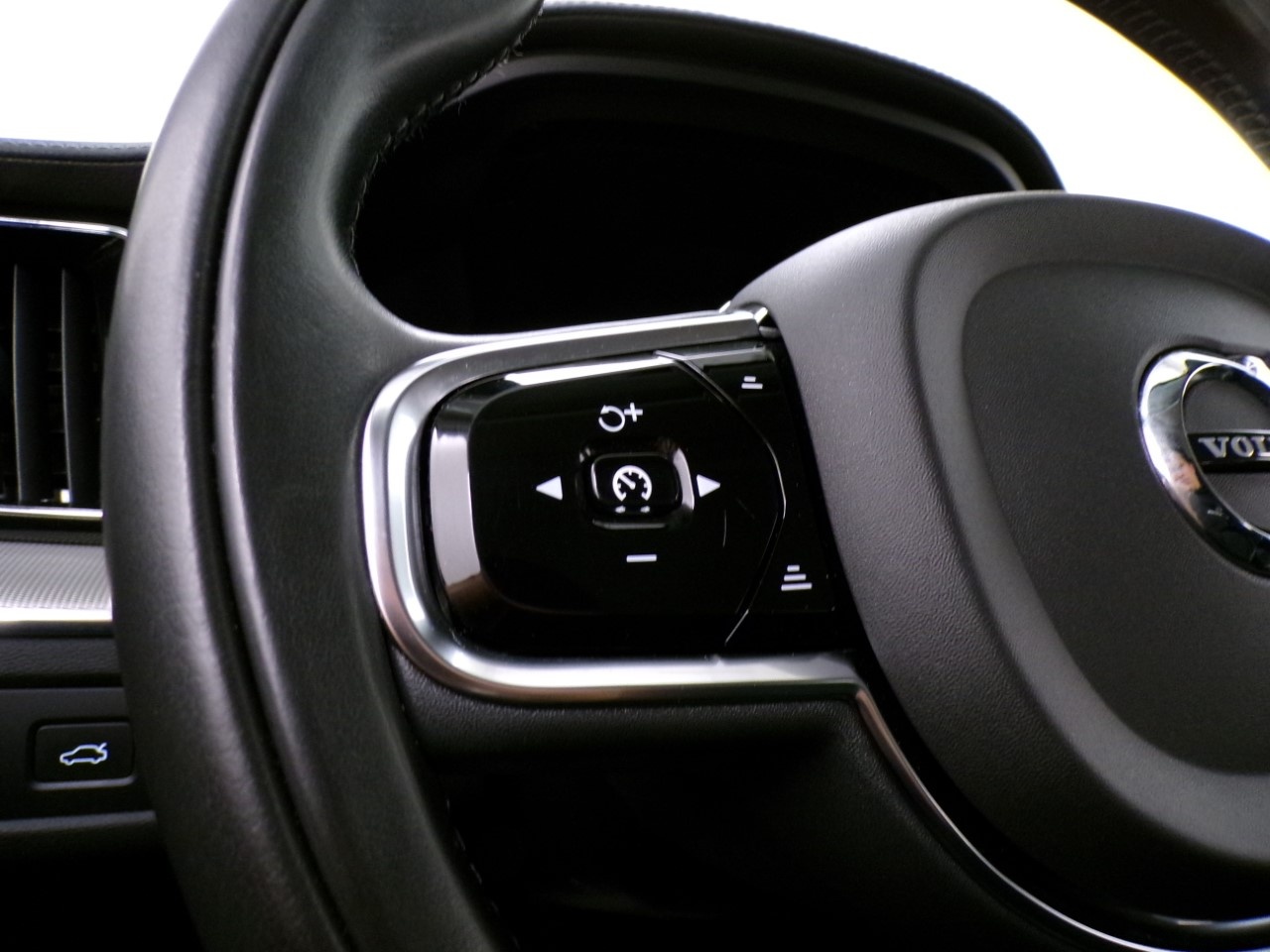 Volvo XC60 XC60 2.0 B4 Inscription automatico - 18