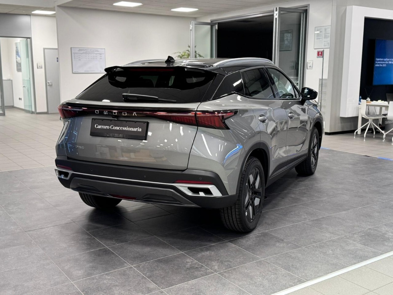 Omoda OMODA 5 5 - Premium Anniversary 1,6 TGDI - 7