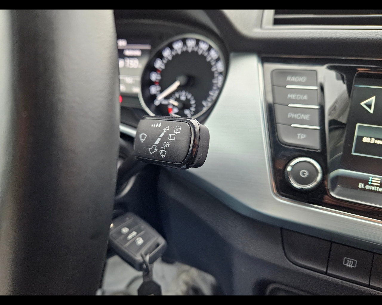 SKODA Fabia Fabia 1.0 mpi Twin Color Design Edition Nero 60cv Benzina Usato - 15