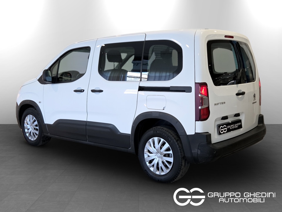 PEUGEOT Rifter mix 1.5 bluehdi 100cv L1 Active S&S Diesel usato - 2