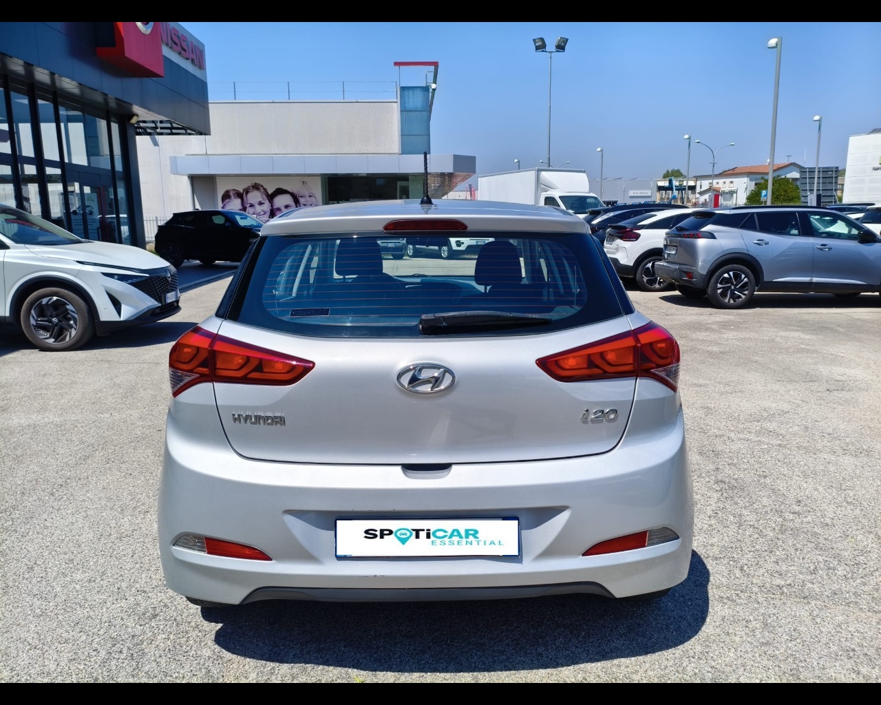 Foto HYUNDAI i20 5p 1.1 crdi Classic 75cv