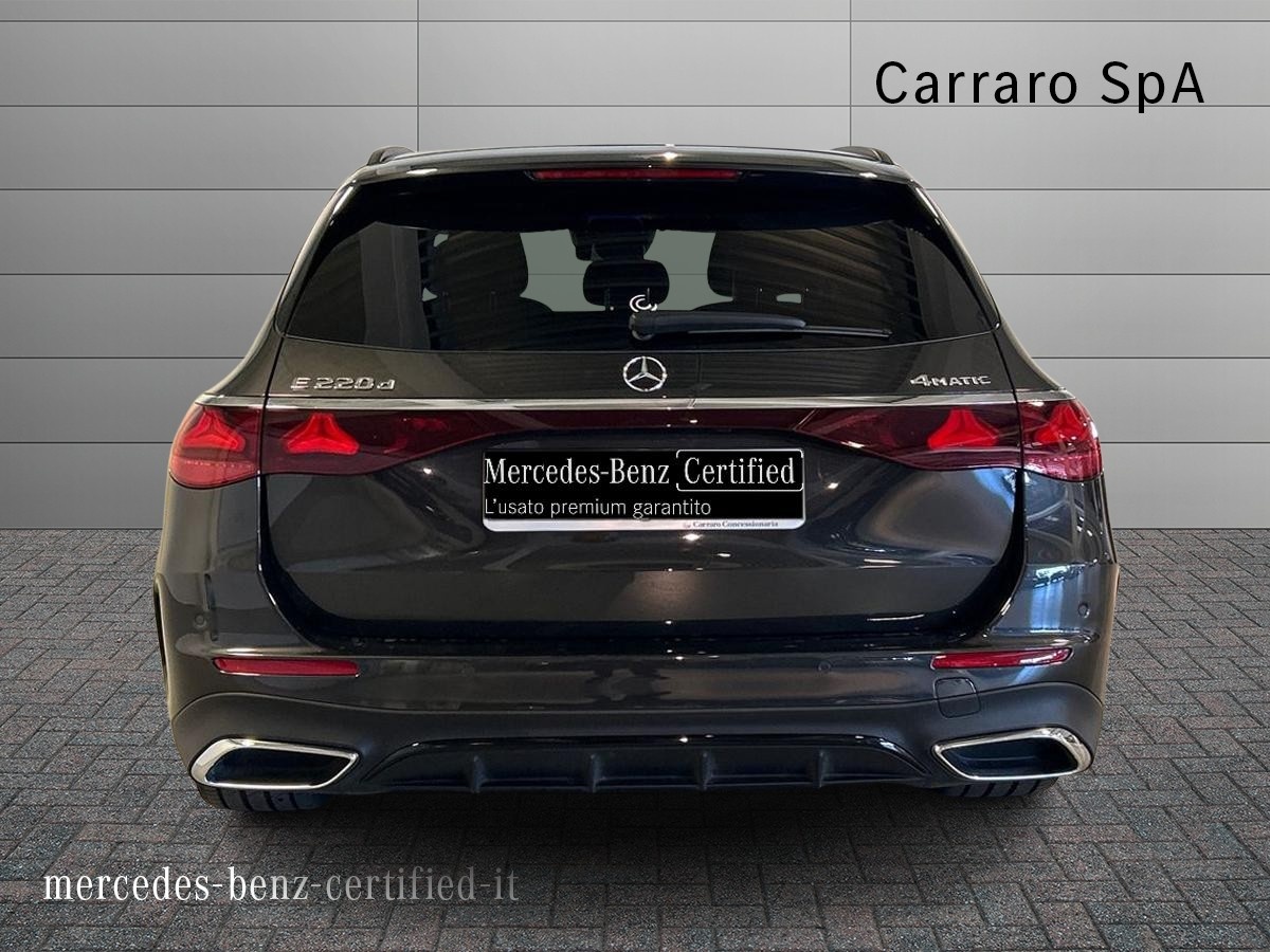 Mercedes Classe E Station Wagon Classe E Station Wagon 220 d AMG Line Premium 4Matic 9G-Tronic - 4