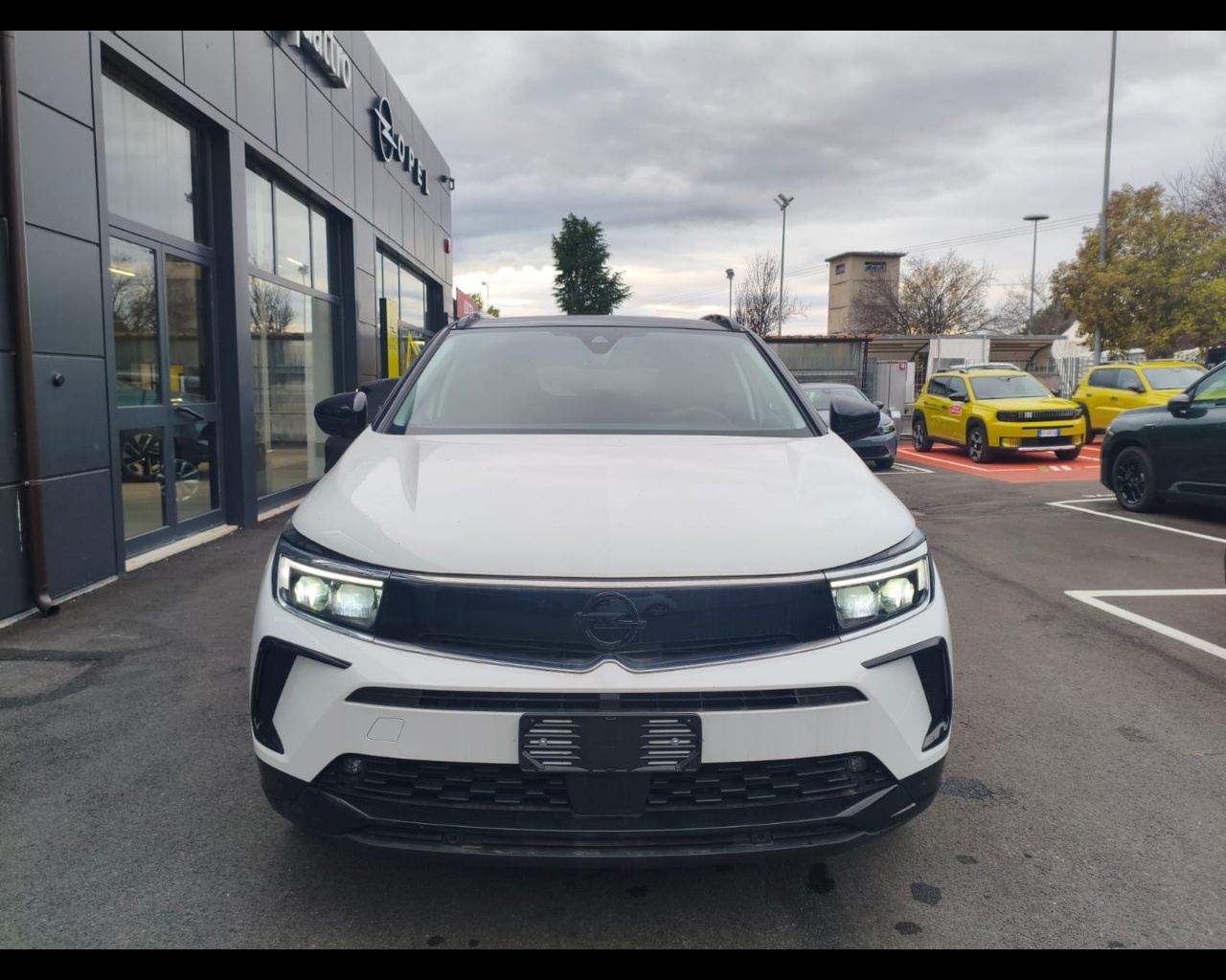 Foto OPEL Grandland 1.6 phev GS fwd 225cv auto