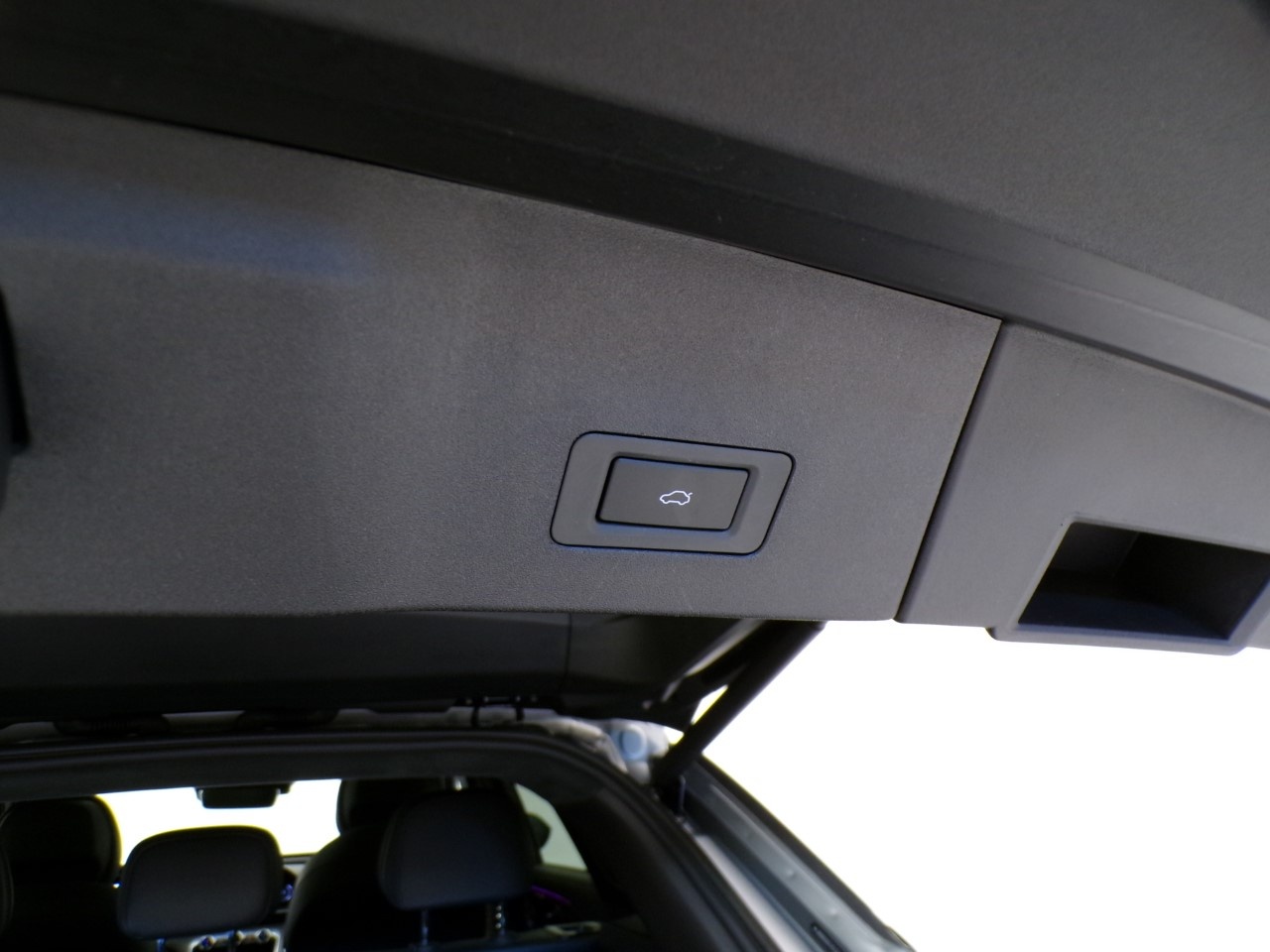 Omoda  Omoda 9 1.5 TGDi plug-in SHS Premium i-AWD DHT3 - 10