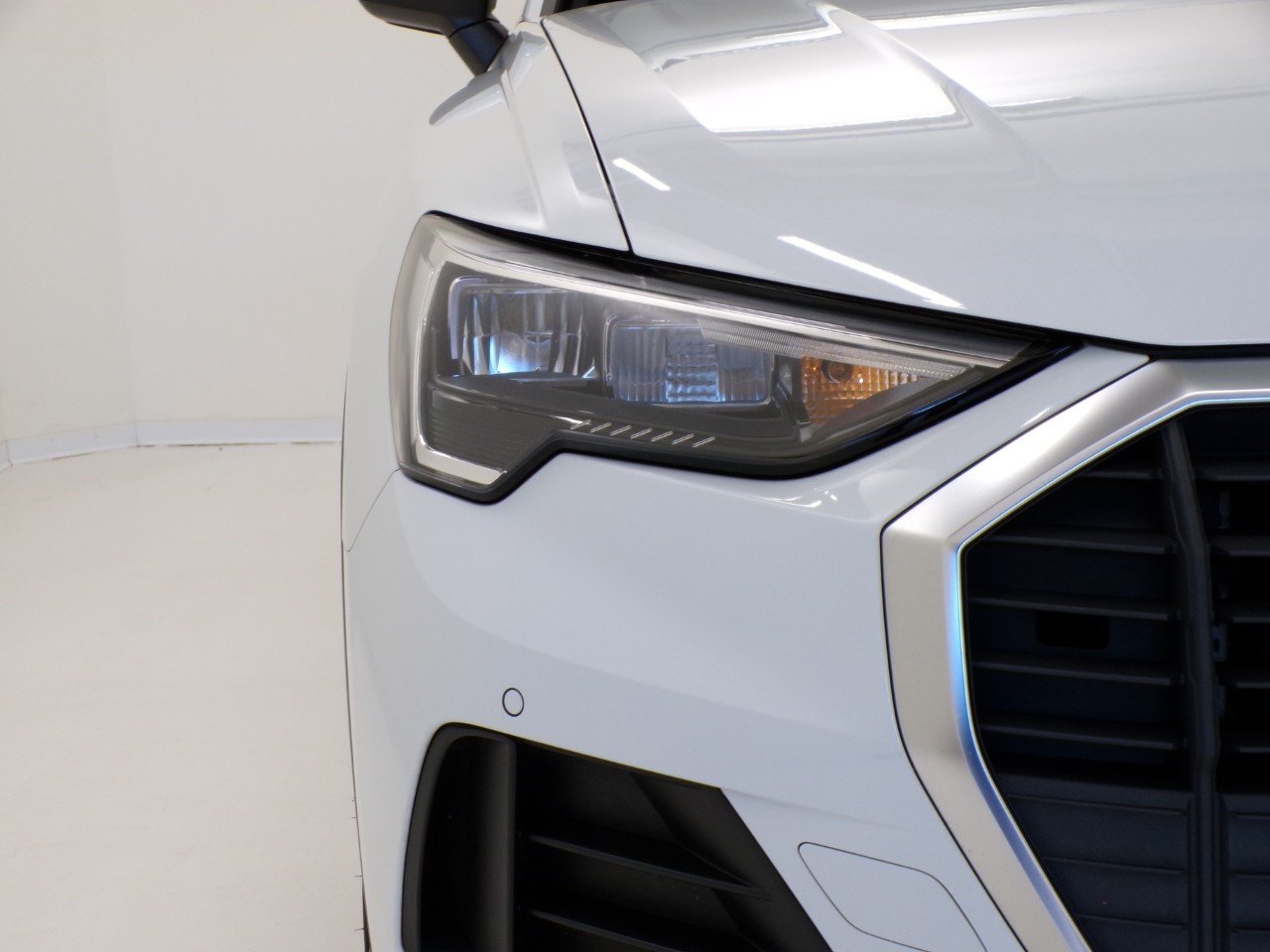 Audi Q3 Q3 35 2.0 TDI Business S tronic - 5