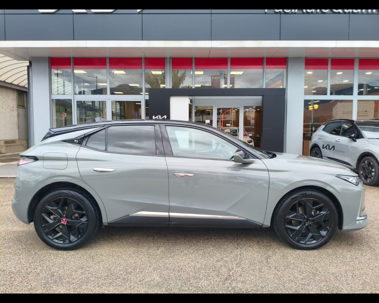 Foto DS DS4 1.5 bluehdi Performance Line+ 130cv auto