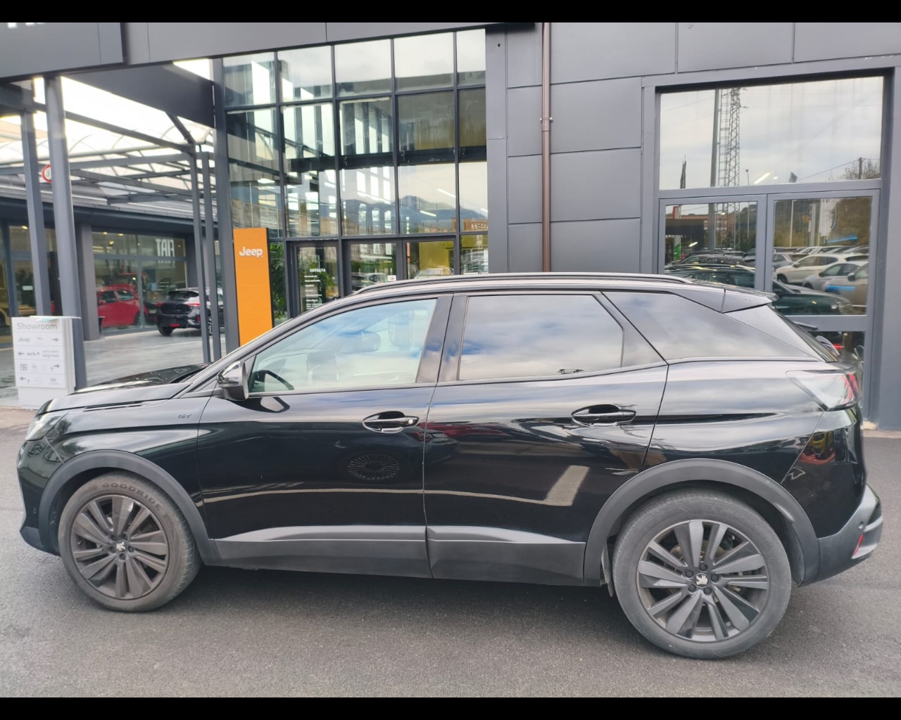 Foto PEUGEOT 3008 1.5 bluehdi GT Pack s&s 130cv eat8