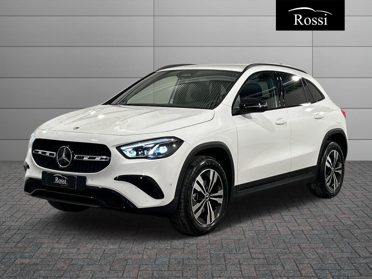 Mercedes-Benz GLA 180