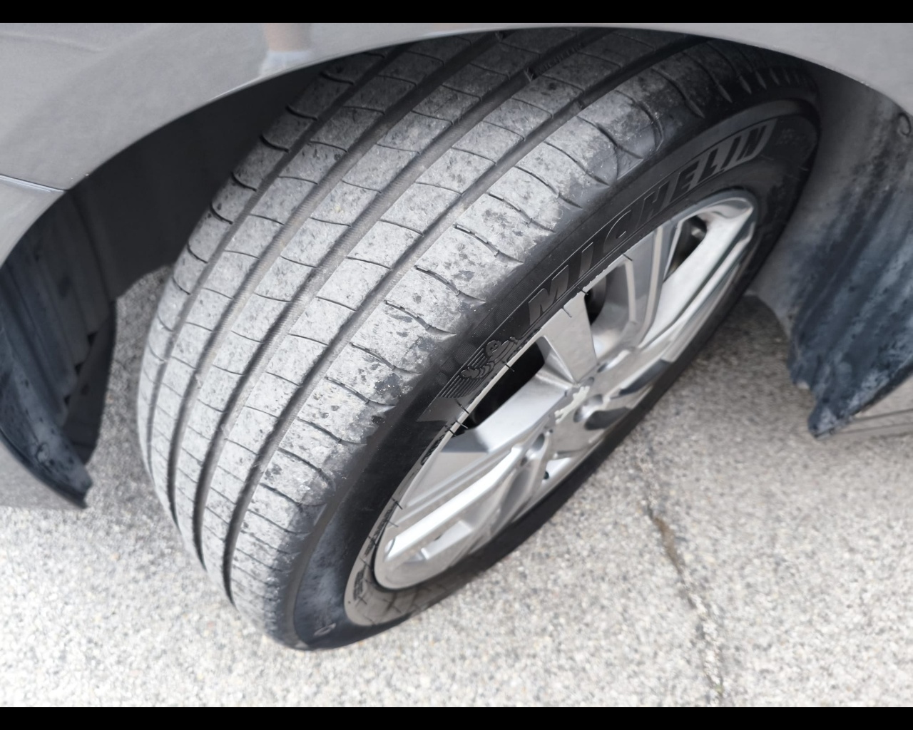 Foto PEUGEOT 208 1.2 puretech Active Pack s&s 75cv