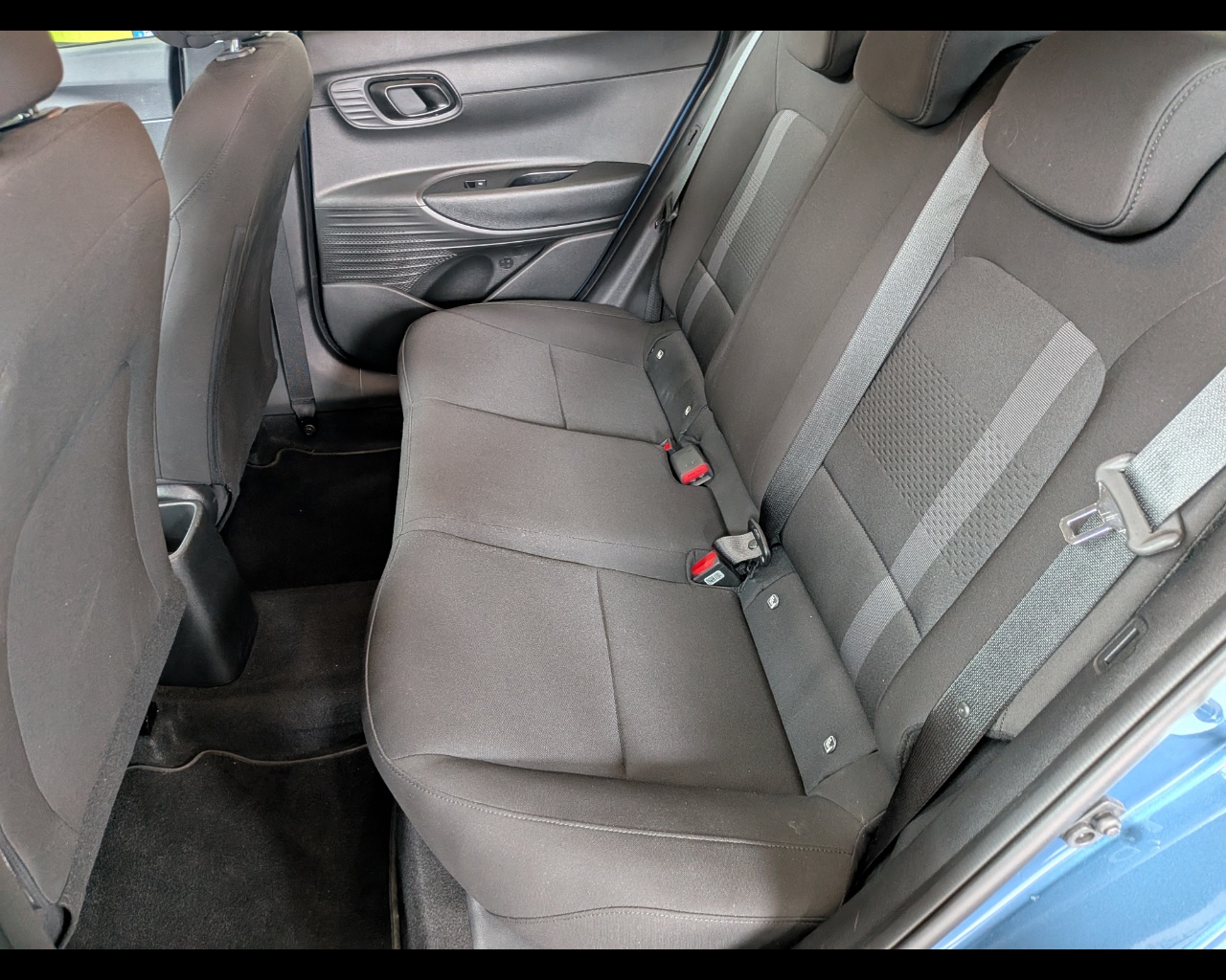 Foto HYUNDAI I20 PE MY25 1.0T MT CONNECTLINE