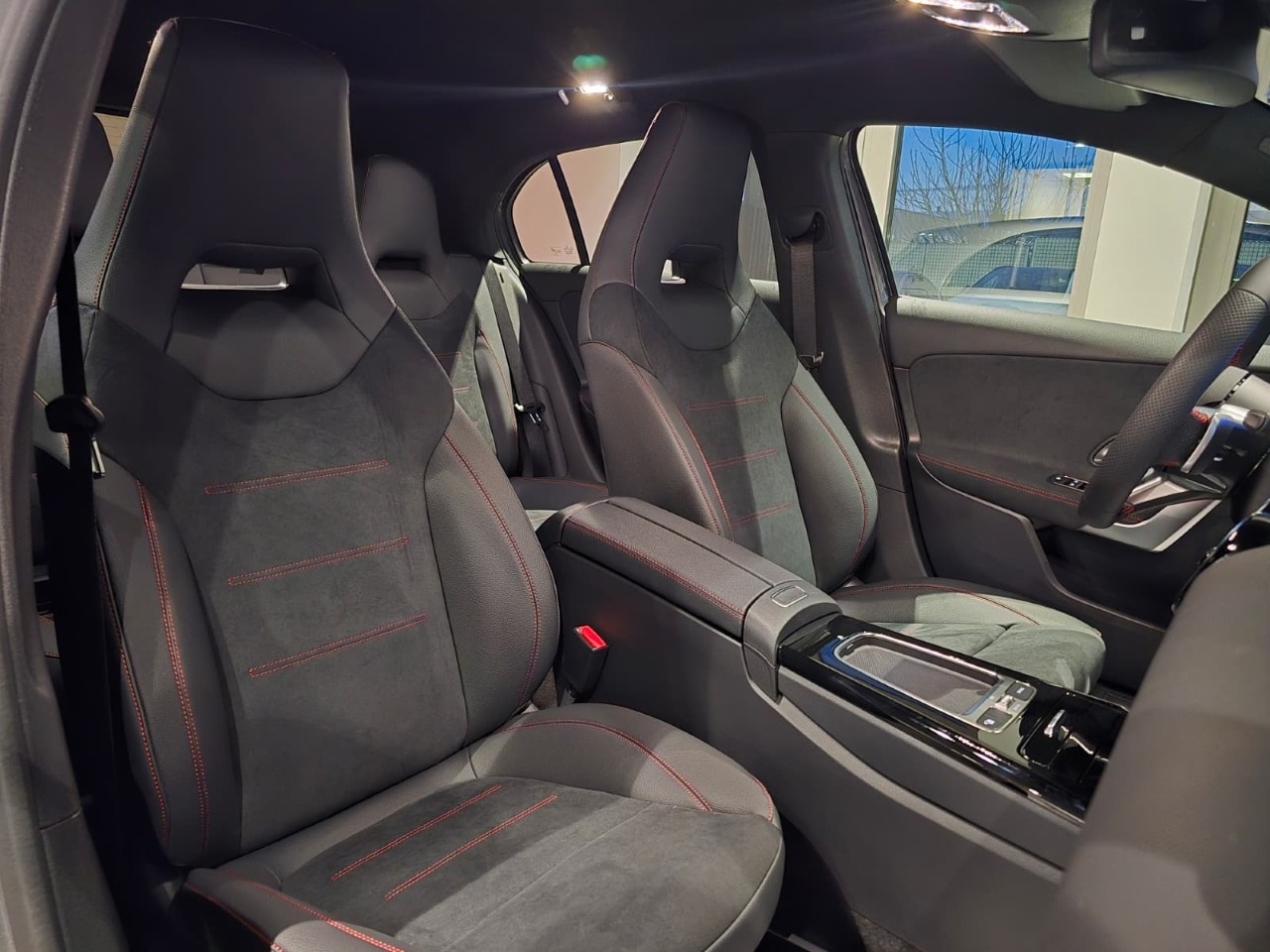 Mercedes Classe A Classe A 180 d Automatic AMG Line ADVANCED - 6