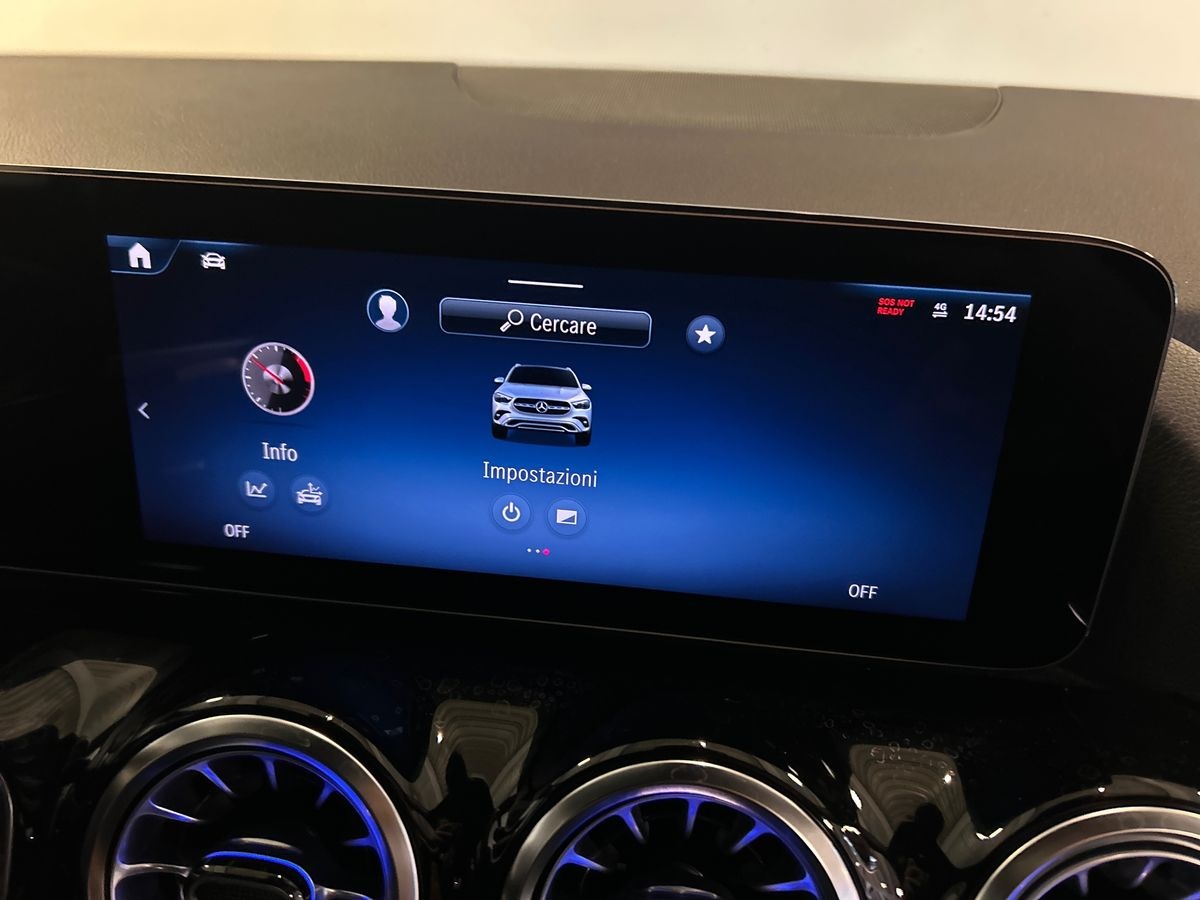 Mercedes GLA 200 D AMG Line Advanced Plus 8G-DCT - 12