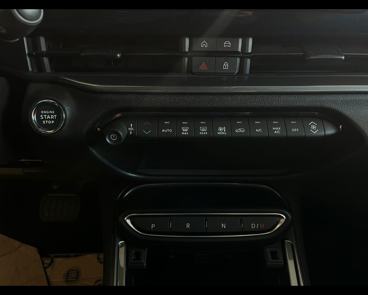 Foto FIAT 600 Hybrid 600 Serie SpecialeIcon - Configurazione Non Ordinabile