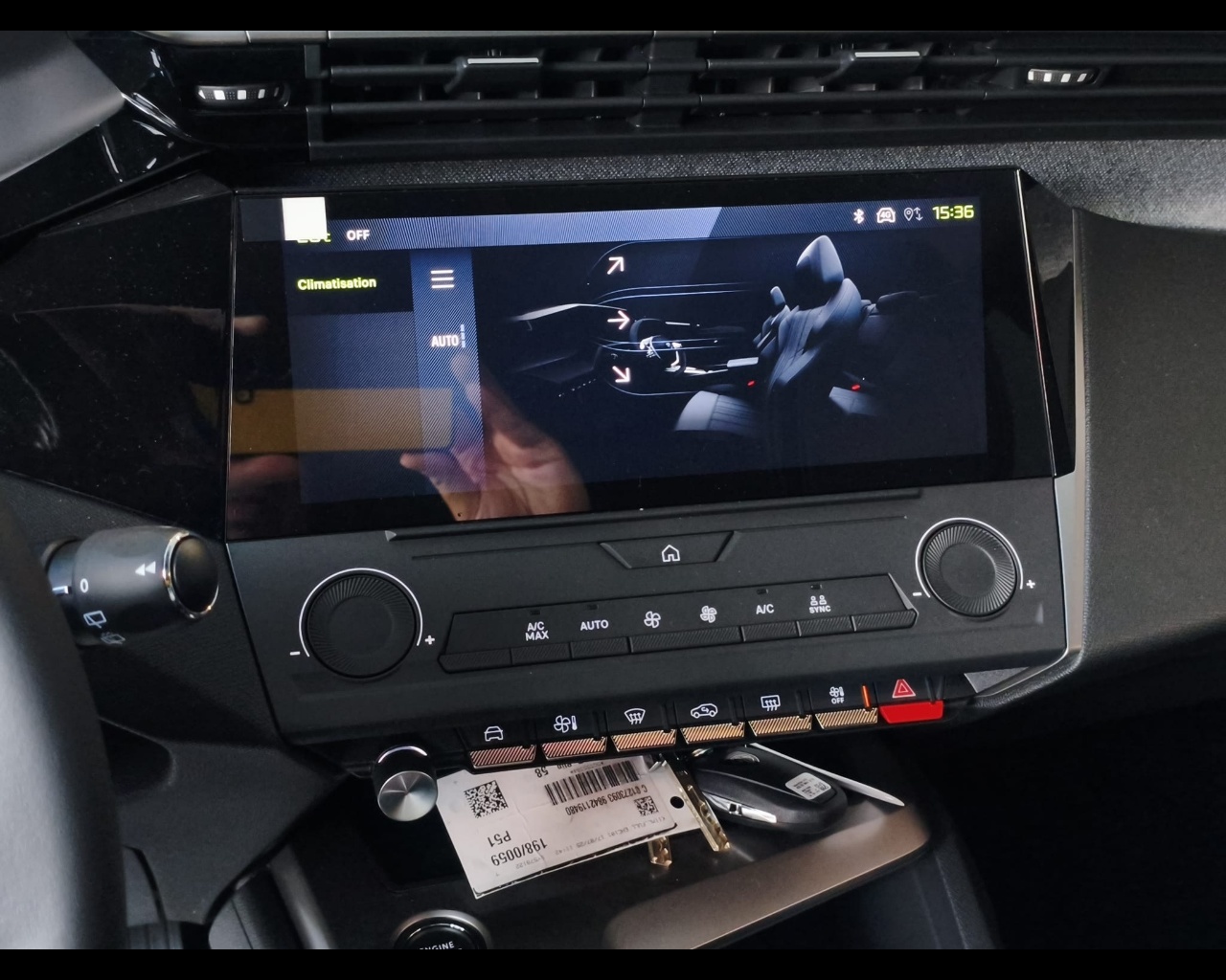Foto PEUGEOT 308 1.2 hybrid Allure 145cv e-dcs 6