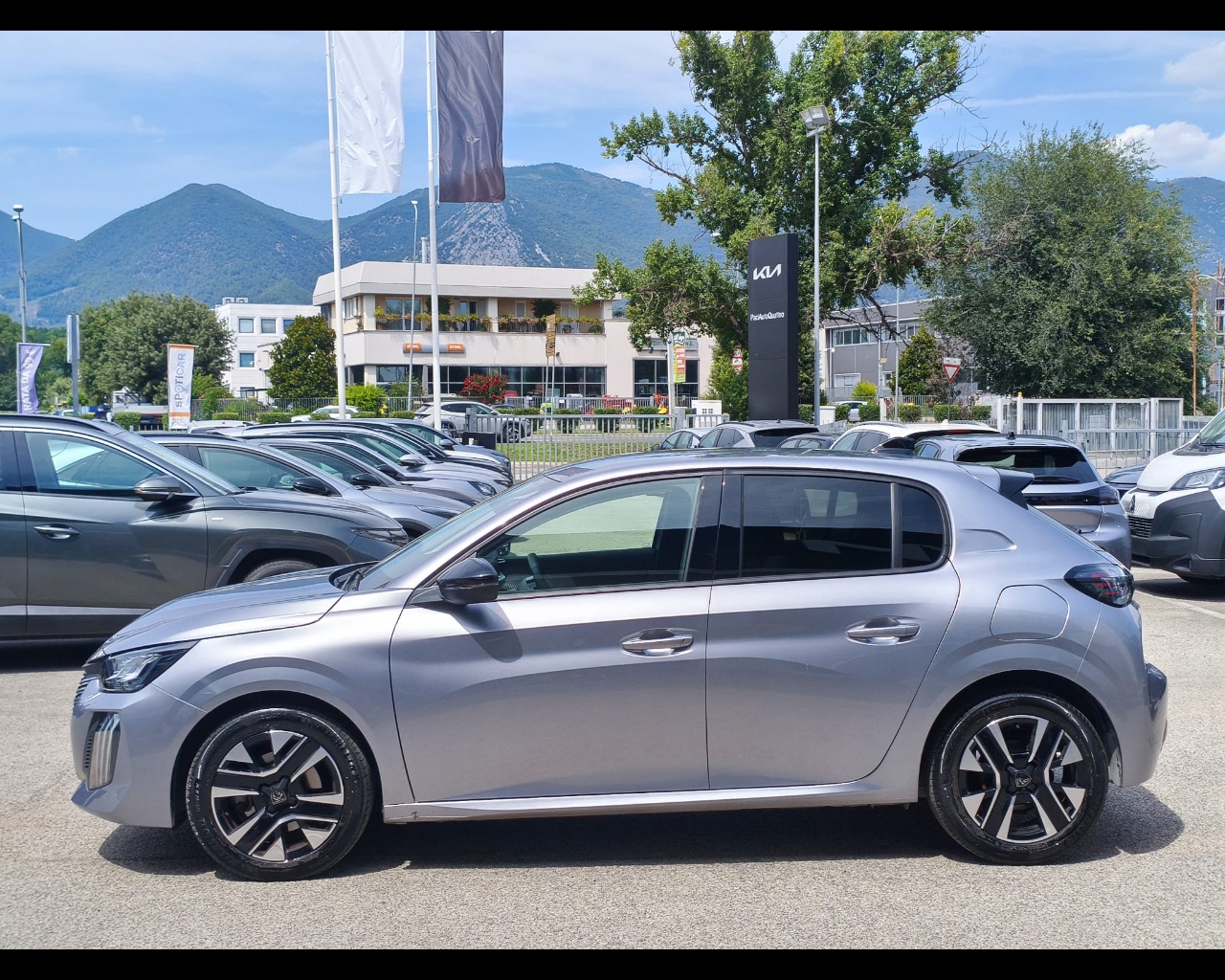 Foto PEUGEOT 208 1.2 puretech Allure s&s 100cv