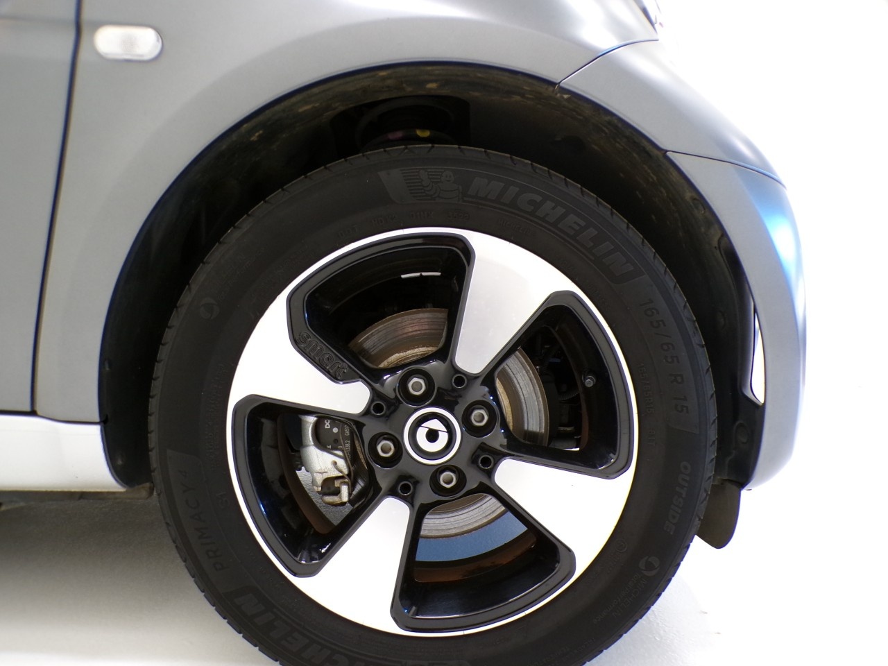 smart fortwo fortwo 22kW EQ Passion - 4