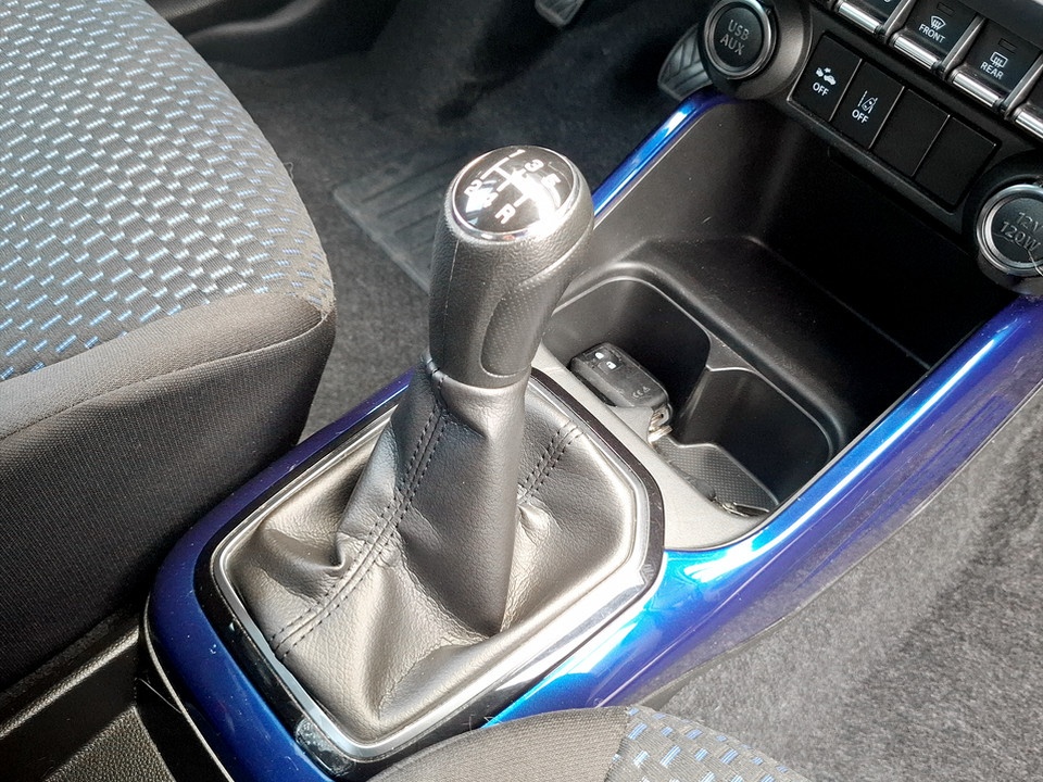 SUZUKI Ignis 1.2h Top 2wd Ibrida usato - 16