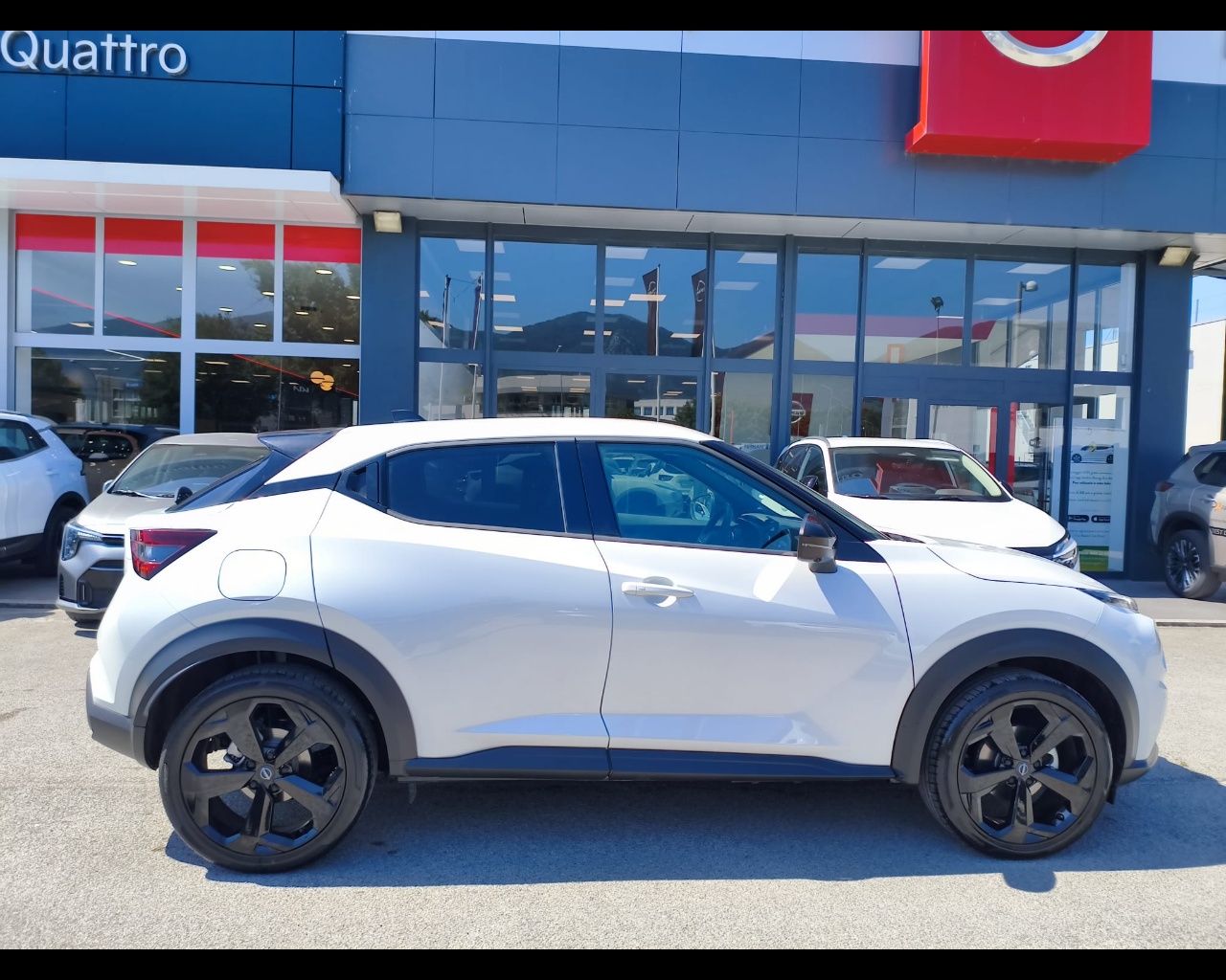 Foto NISSAN Juke 1.0 dig-t Tekna 114cv