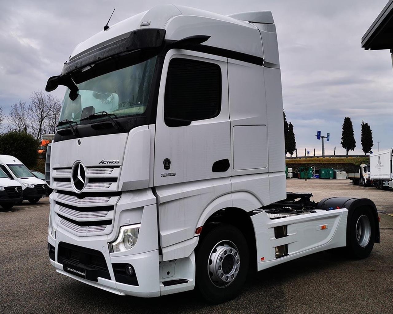 Mercedes Actros New Actros 1853 LS Linea